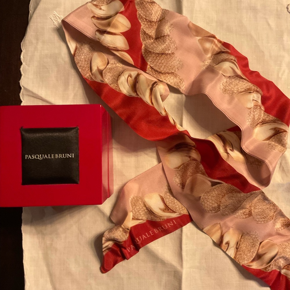 Pasquale Bruni Elegant Red and Pink Scarf